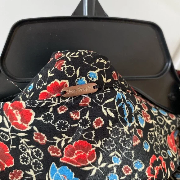 Free People Floral Collared Ruffle-neck Blouse - Picture 8 of 8